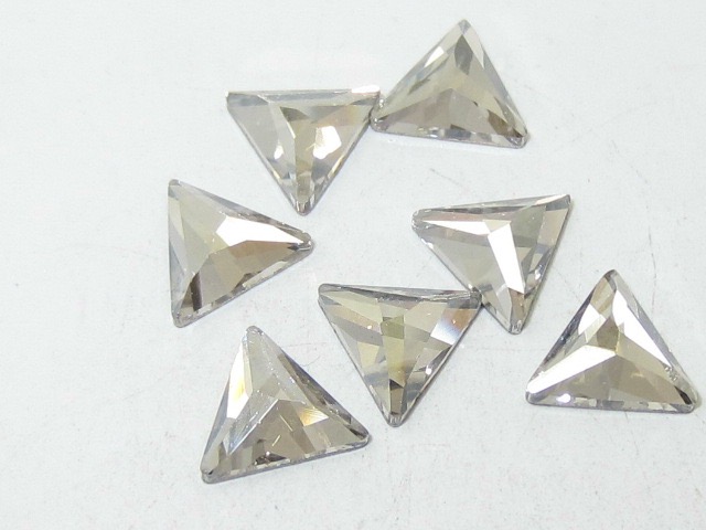 12 pcs. 7.5mm COSMIC DELTA CRYSTAL SILVER SHADE HOTFIX European Rhinestones